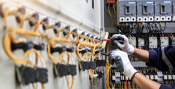 Professional Electrician technician working in Albany, NY